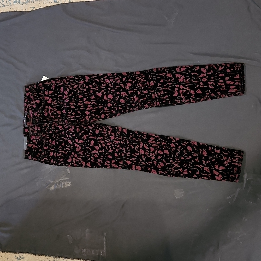 NWT J Brand size 27 Velvet print jeans mulberry brocade